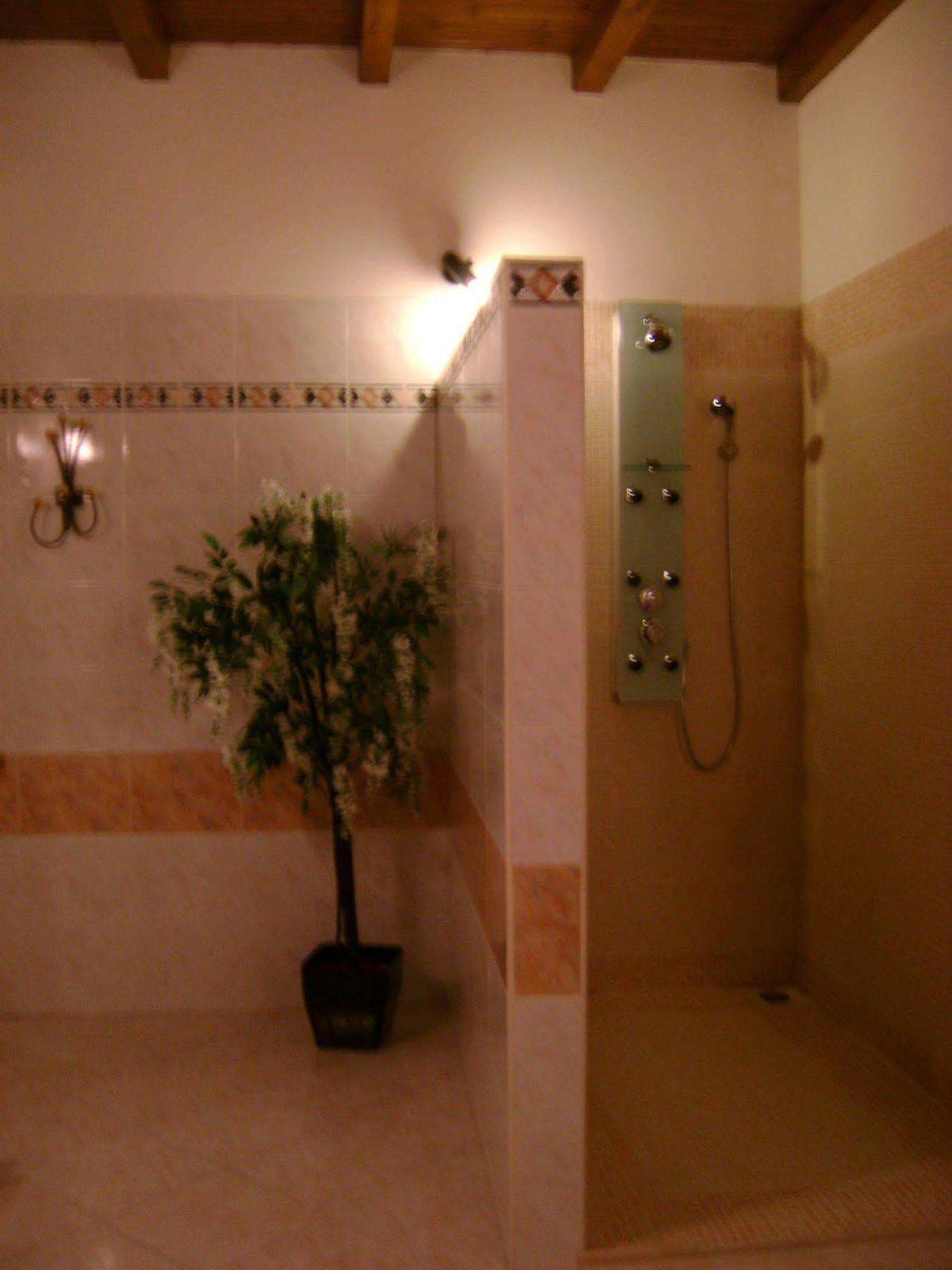 San Francesco Residenza Bed & Breakfast Mantova Exterior photo