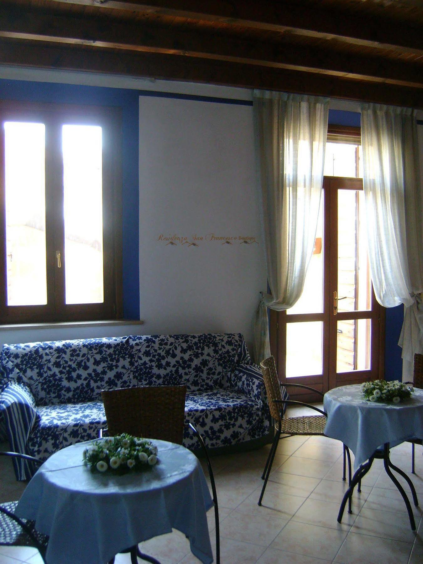 San Francesco Residenza Bed & Breakfast Mantova Exterior photo